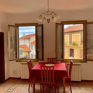  Appartement Casa Dei Nonni Italie